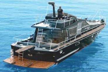 Paros yacht rental, Paros rent yacht, day cruise Cyclades