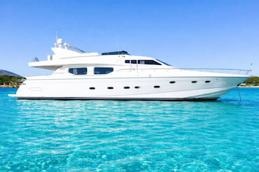 weekly yacht charter Cyclades, weekly yacht rental Paros, luxury yachting